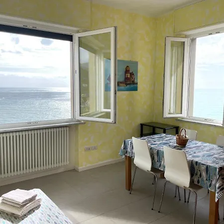 Ocean View Flat With Wi-Fi, Ac And Elevator To Town Apartment Levanto Exterior photo