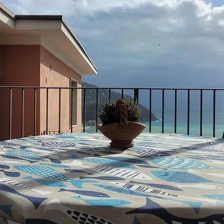 Ocean View Flat With Wi-Fi, Ac And Elevator To Town Apartment Levanto Exterior photo