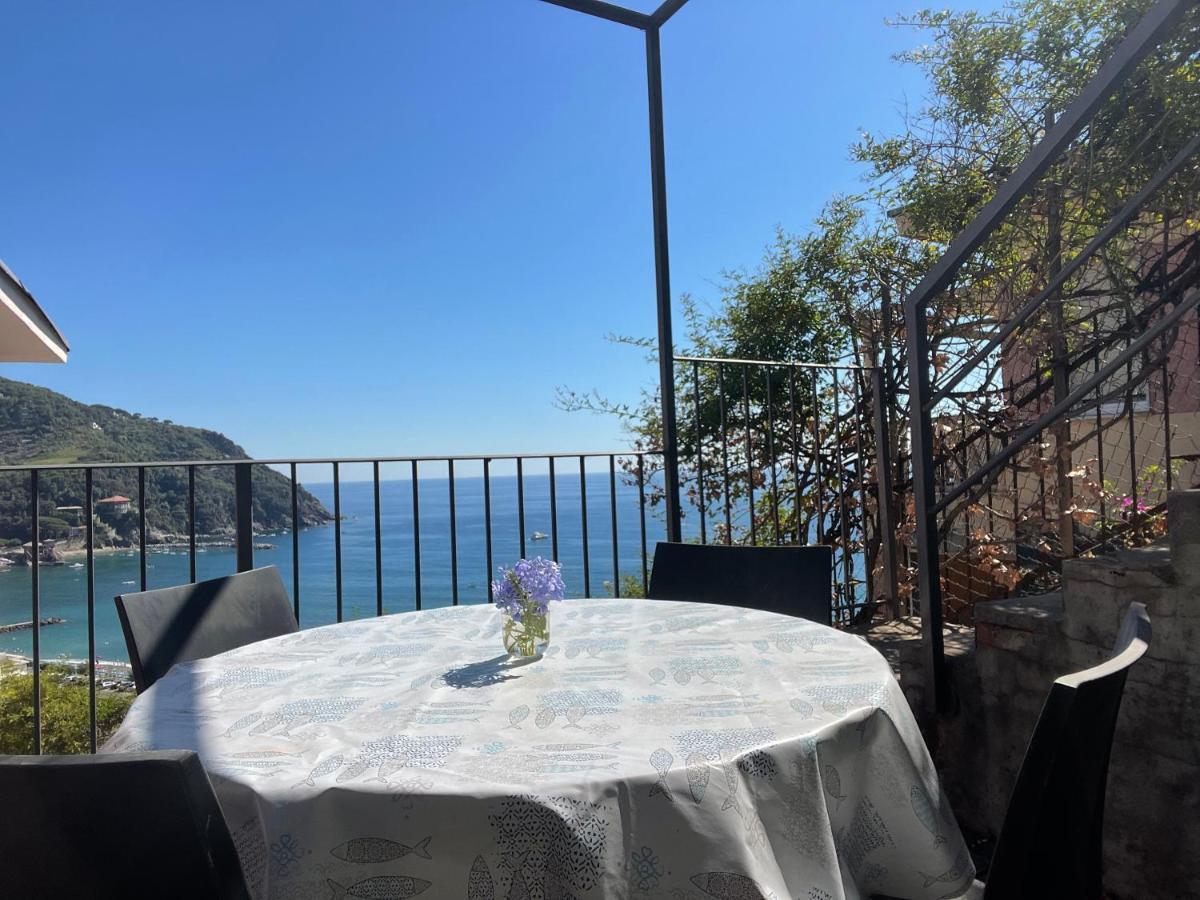 Ocean View Flat With Wi-fi, Ac And Elevator To Town Levanto