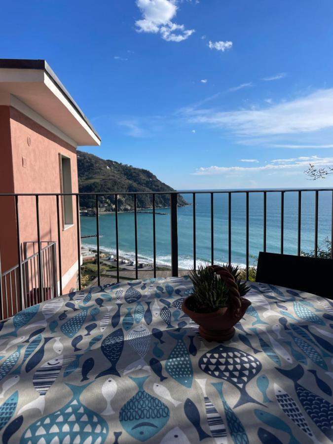 Apartment Ocean View Flat With Wi-fi, Ac And Elevator To Town